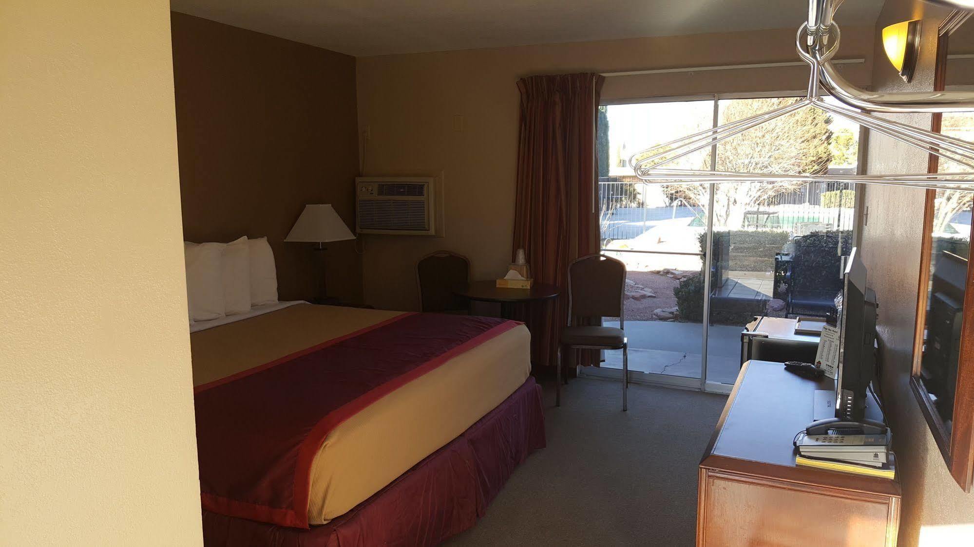 Lake Powell Canyon Inn Page Eksteriør billede